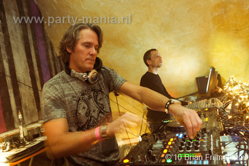 101217_013_touch_partymania
