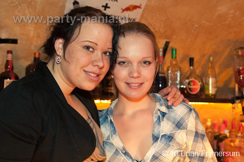 101217_053_touch_partymania