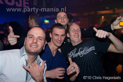 101224_002_los_partymania