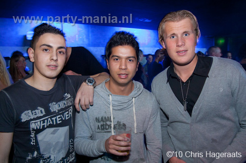 101224_012_los_partymania