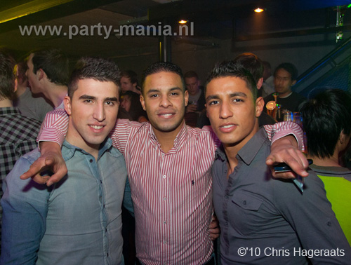 101224_051_los_partymania