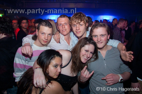 101224_053_los_partymania