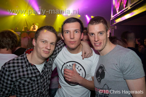 101224_054_los_partymania