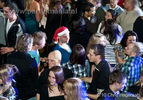 101224_073_los_partymania