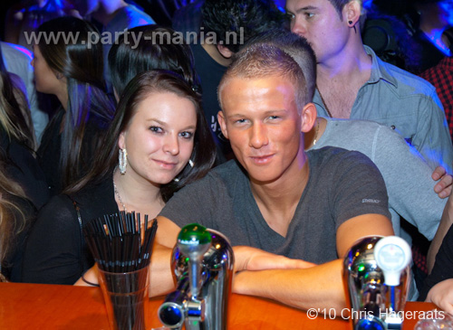 101224_074_los_partymania