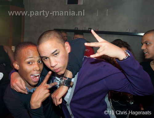 101224_090_los_partymania