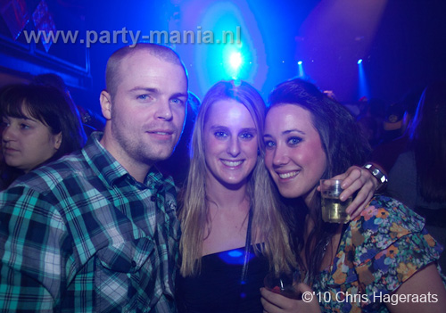101224_100_los_partymania