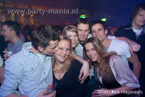 101224_103_los_partymania