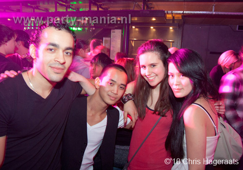 101224_110_los_partymania
