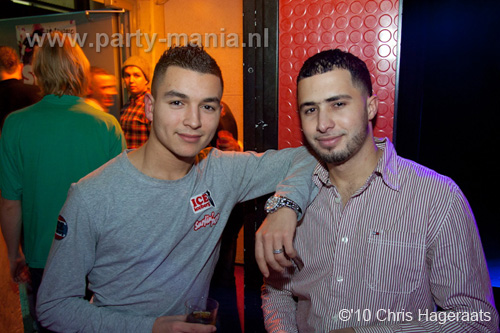 101224_112_los_partymania