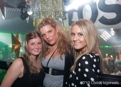 101224_116_los_partymania