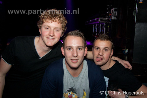 101224_135_los_partymania