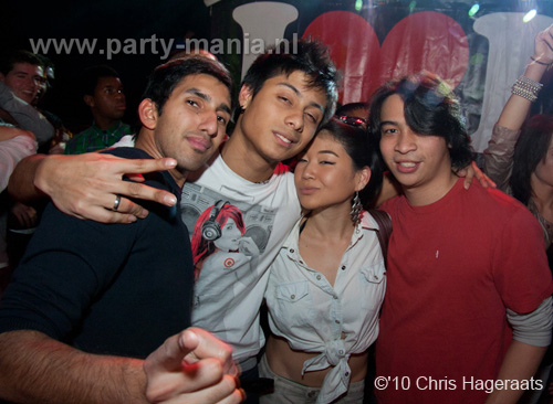 101224_140_los_partymania