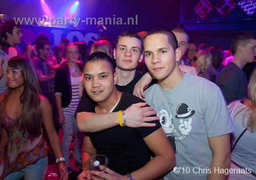 101224_150_los_partymania