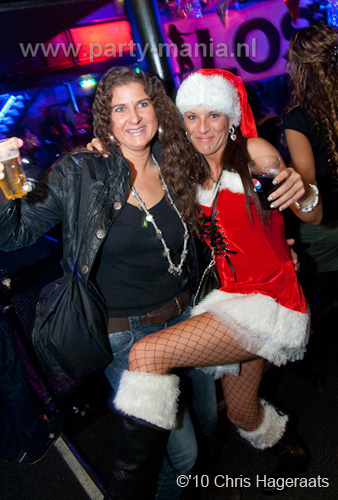 101224_180_los_partymania