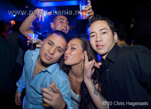 101224_184_los_partymania