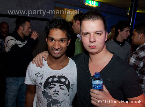 101224_197_los_partymania
