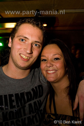 101215_078_housequake_partymania