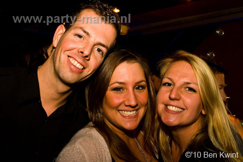 101215_134_housequake_partymania