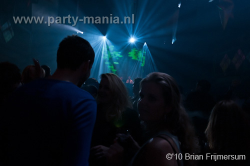 101226_038_franchise_partymania