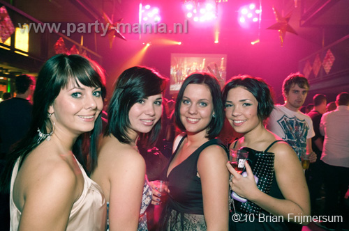 101226_087_franchise_partymania