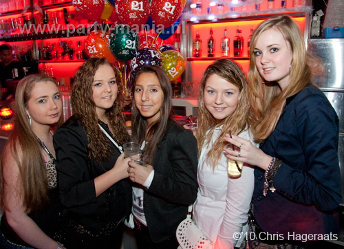 101228_011_jokertjes_bday_base_partymania