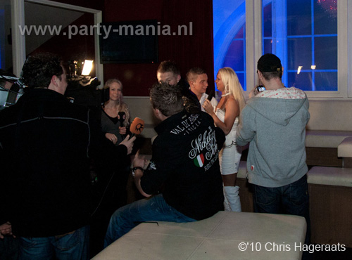 101228_039_jokertjes_bday_base_partymania