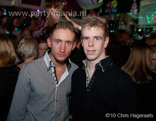 101228_056_jokertjes_bday_base_partymania