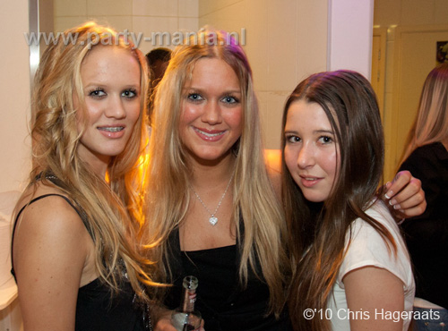 101228_077_jokertjes_bday_base_partymania