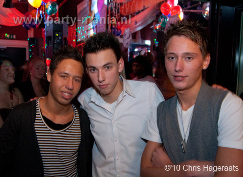 101228_080_jokertjes_bday_base_partymania