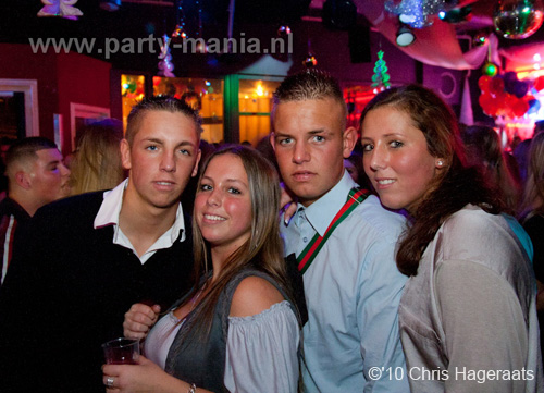 101228_096_jokertjes_bday_base_partymania