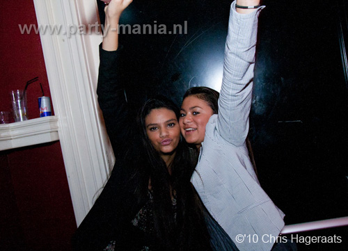 101228_098_jokertjes_bday_base_partymania