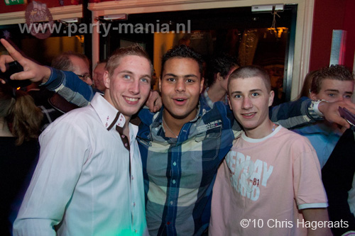 101228_102_jokertjes_bday_base_partymania