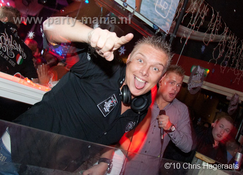 101228_121_jokertjes_bday_base_partymania