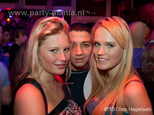 101228_132_jokertjes_bday_base_partymania