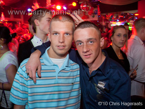 101228_154_jokertjes_bday_base_partymania