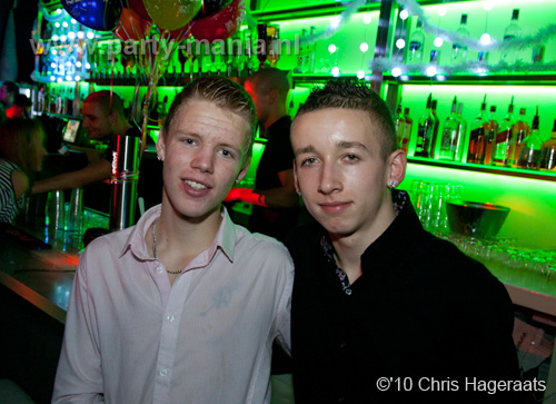101228_173_jokertjes_bday_base_partymania