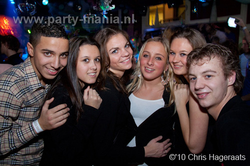 101228_204_jokertjes_bday_base_partymania