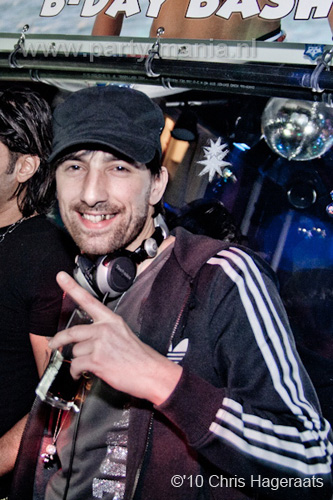 101228_207_jokertjes_bday_base_partymania
