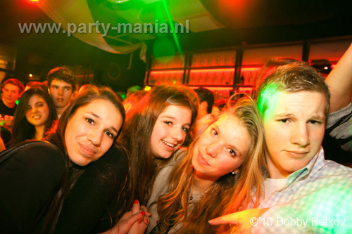 110107_023_maximaal_partymania