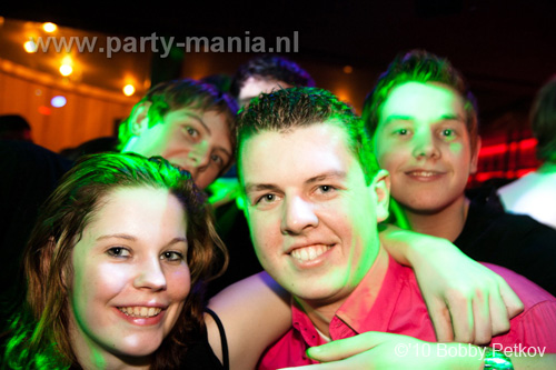 110107_044_maximaal_partymania