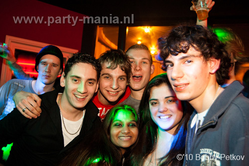 110107_054_maximaal_partymania