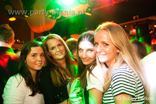 110107_055_maximaal_partymania