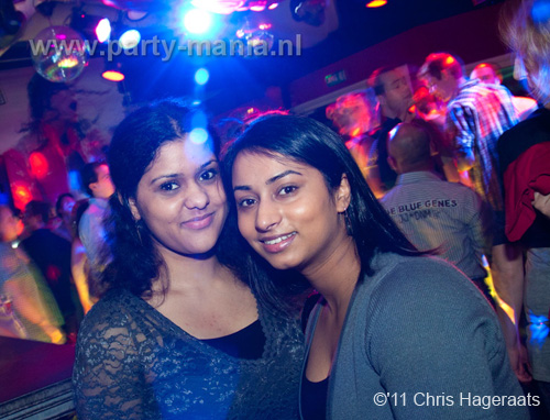 110122_012_80s_and_90s_partymania