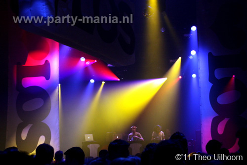 110122_052_i_love_los_partymania