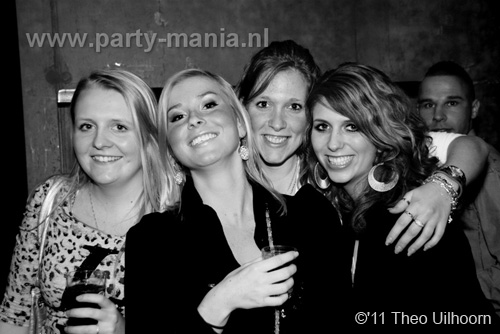 110122_059_i_love_los_partymania