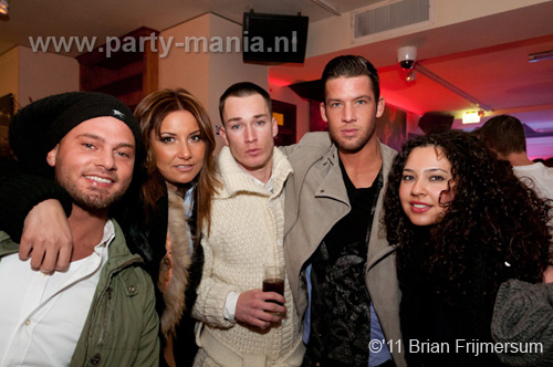 110129_024_secret_saturday_partymania