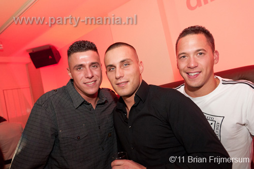 110129_028_secret_saturday_partymania