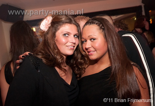 110129_040_secret_saturday_partymania