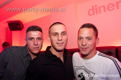 110129_042_secret_saturday_partymania